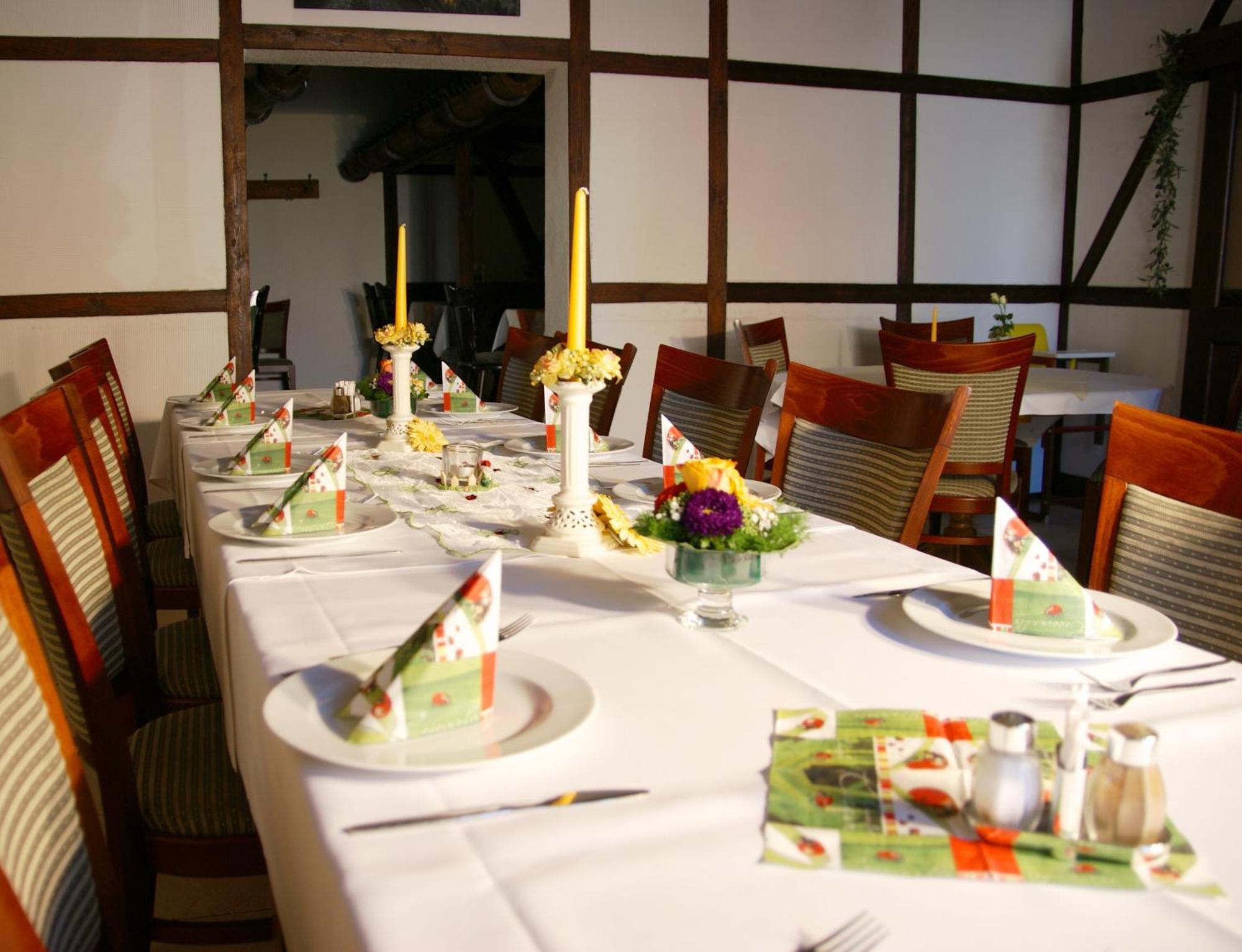 Bluhm'S Hotel & Restaurant Am Markt Kyritz Esterno foto