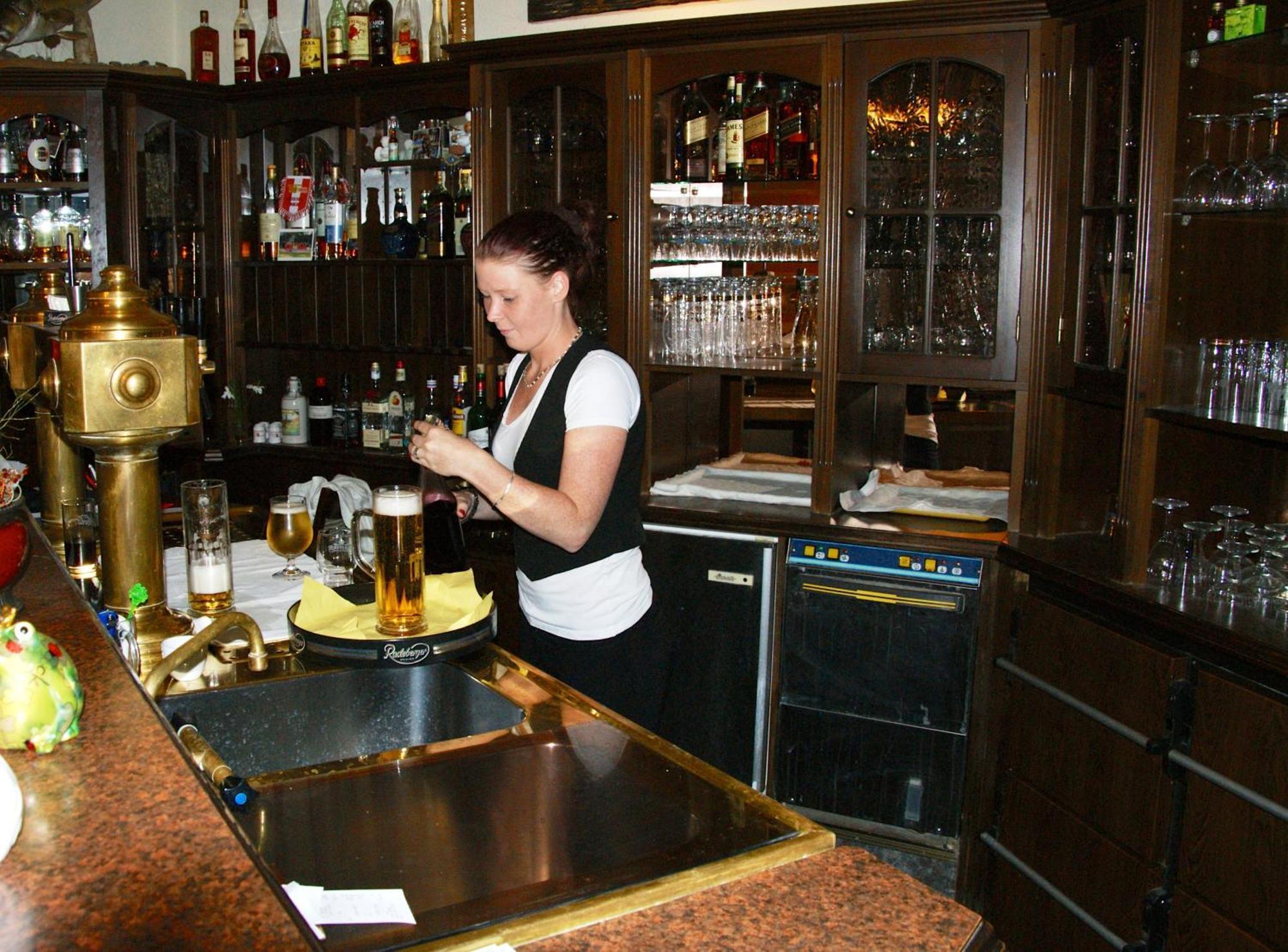 Bluhm'S Hotel & Restaurant Am Markt Kyritz Esterno foto