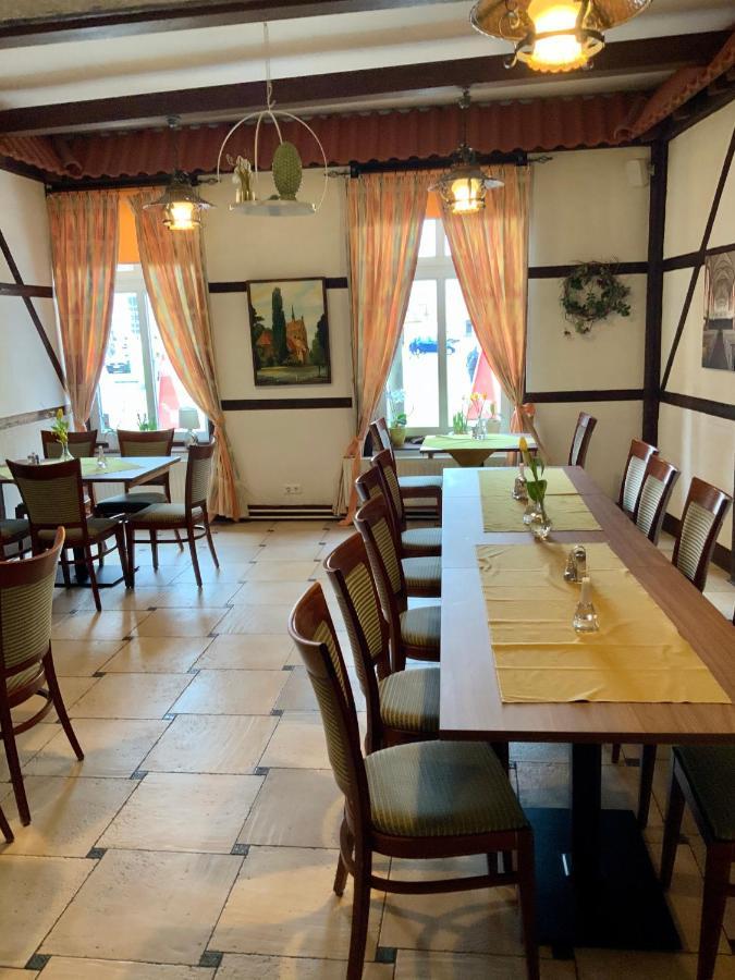 Bluhm'S Hotel & Restaurant Am Markt Kyritz Esterno foto