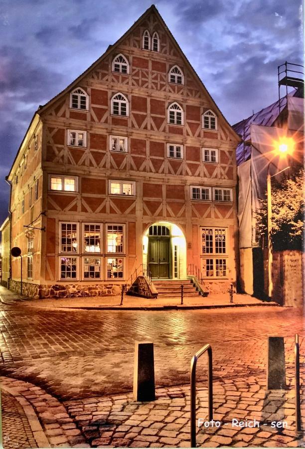 Bluhm'S Hotel & Restaurant Am Markt Kyritz Esterno foto